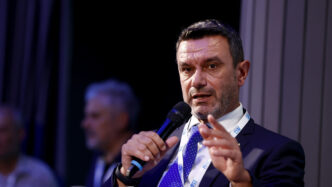 La Pac Deve Restare Indipenden