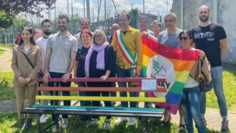 La Panchina Arcobaleno Di Cale