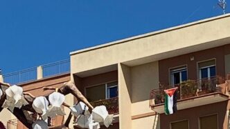 La Polizia Chiede Di Togliere