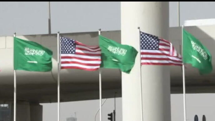 La Prima Tappa Di Trump In Med