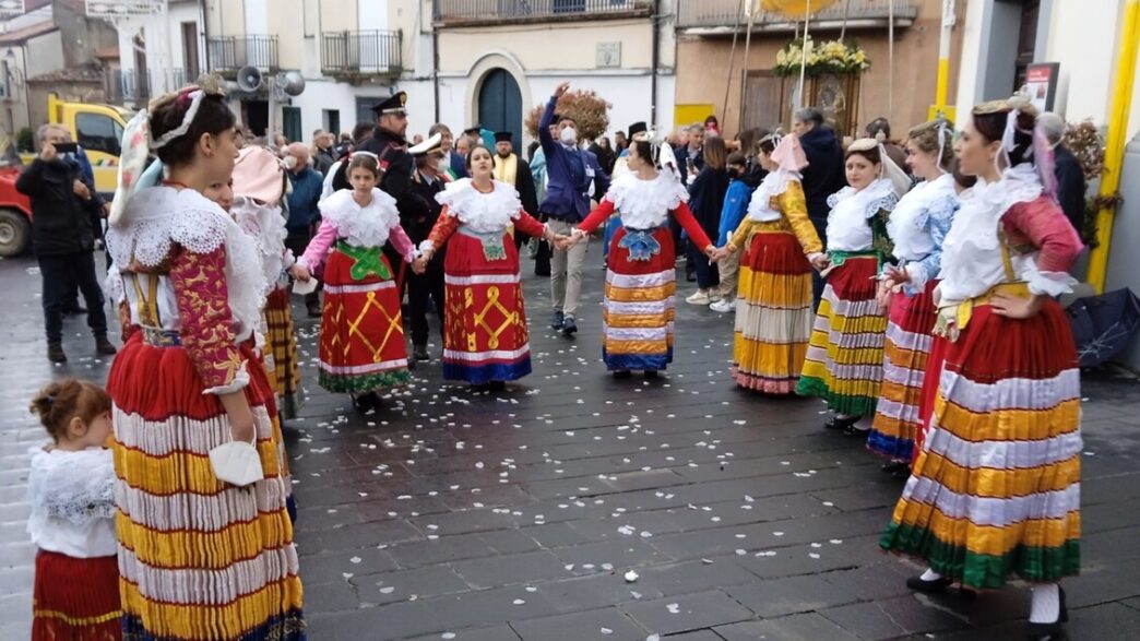 La Vallja Di San Costantino Al