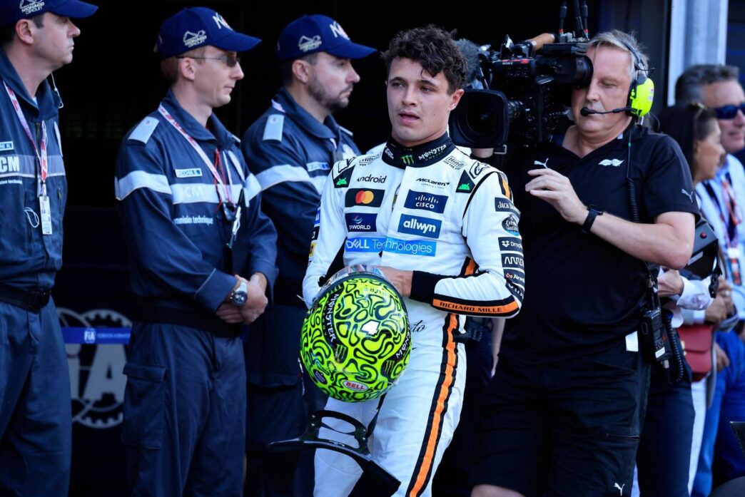 Lando Norris Centra La Pole Po