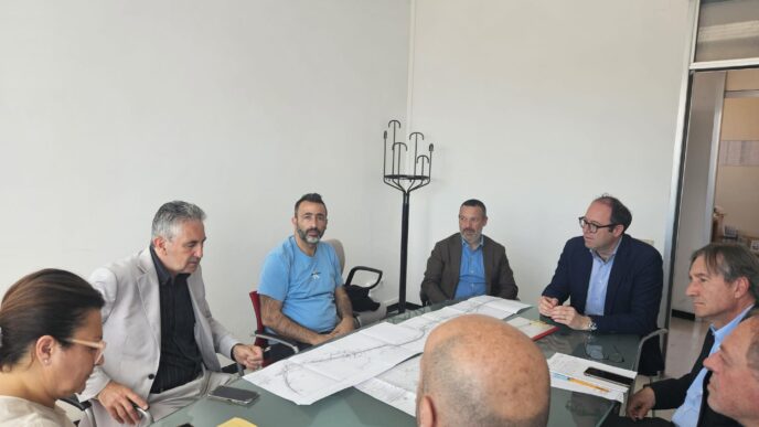 Lavori Per La Penne Mare2C Asse