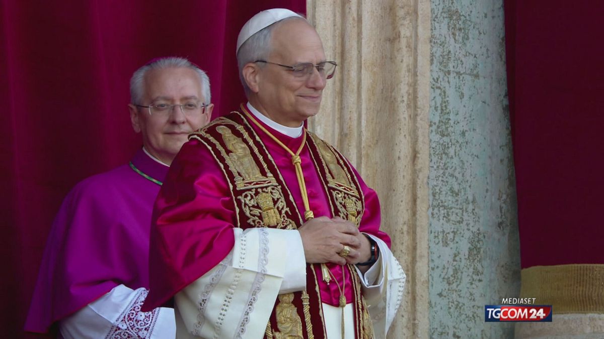 Leone Xiv Sotto Attacco Dalla