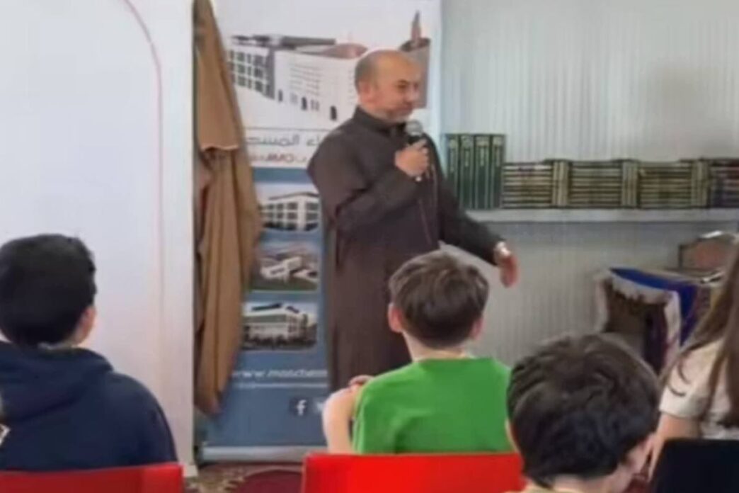 Lezione In Moschea A Sesto San