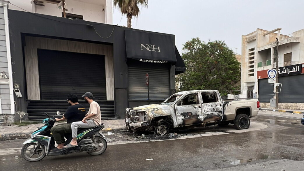 Manifestazioni A Tripoli Contr