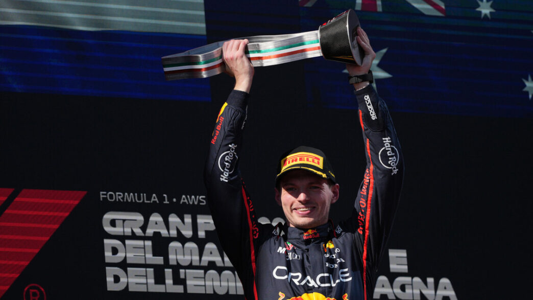 Marz Verstappen3A E2809Camo Guidare