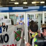 Milano, Occupazione Simbolica Nell’atrio Rai Per I Referendum Sul Lavoro E Cittadinanza