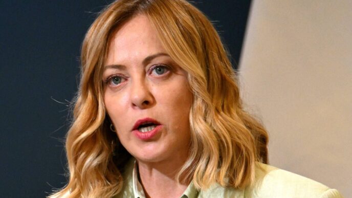 Minacce Contro La Figlia Di Gi