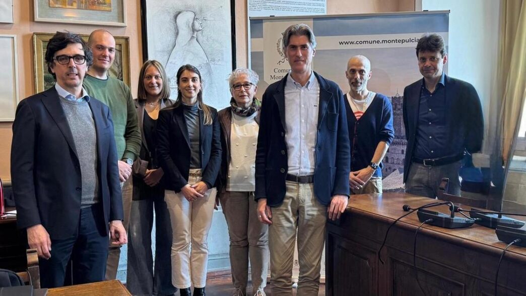 Montepulciano Verso La Certifi