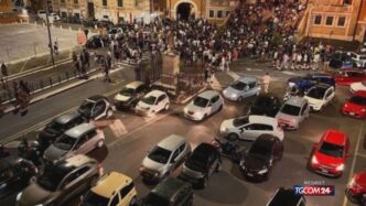 Movida Sfrenata A Cittc3A0 Giardi
