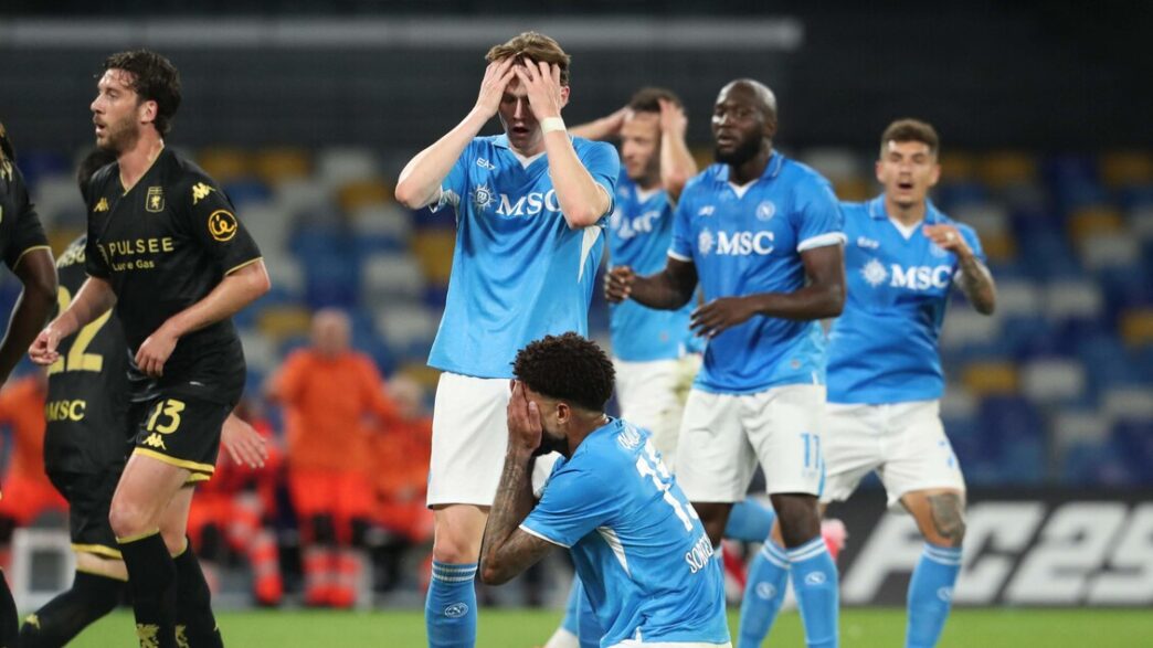Napoli E Genoa Finisce 2 2 Il
