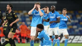 Napoli E Genoa Finisce 2 2 Il