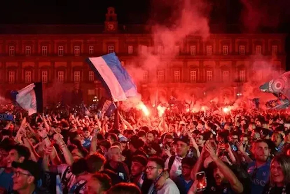 Napoli In Festa Per Lo Scudett