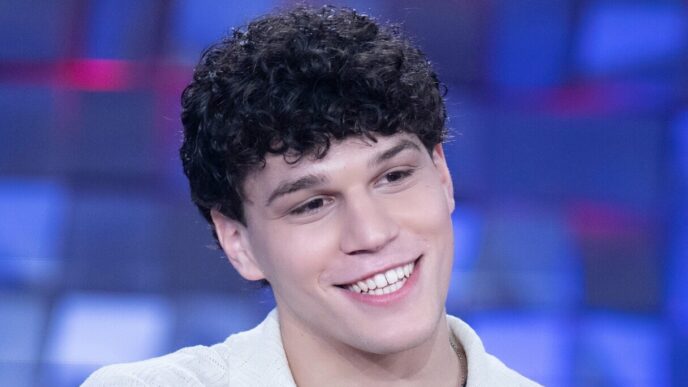 Nicolc3B2 Filippucci Di Amici 24