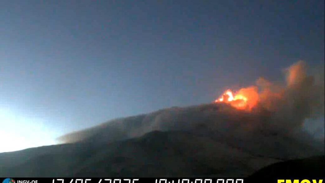 Nuova Fase Eruttiva Dell27Etna