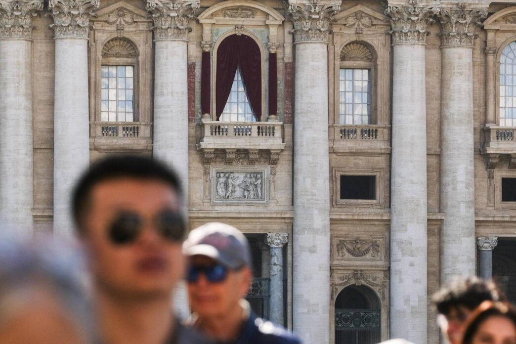 Nuovo Papa Annunciato Dal Card