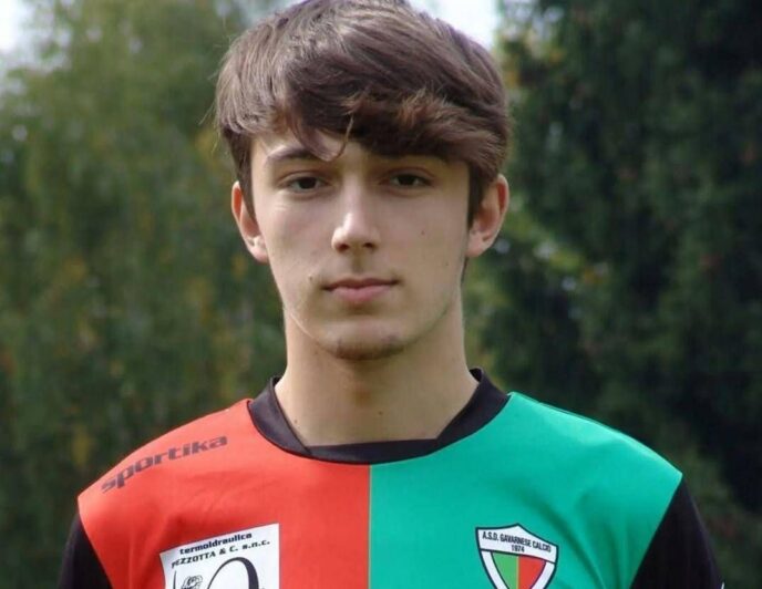 Omicidio Di Riccardo Claris In