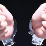 Operario 37Enne Arrestato A Torino Per Maltrattamenti E Richiesta Violenta Di Soldi Ai Genitori