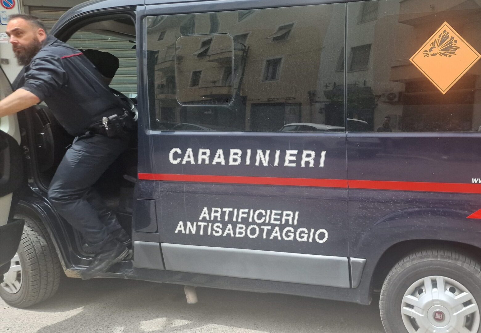 Ordigno Esplosivo Ritrovato Su