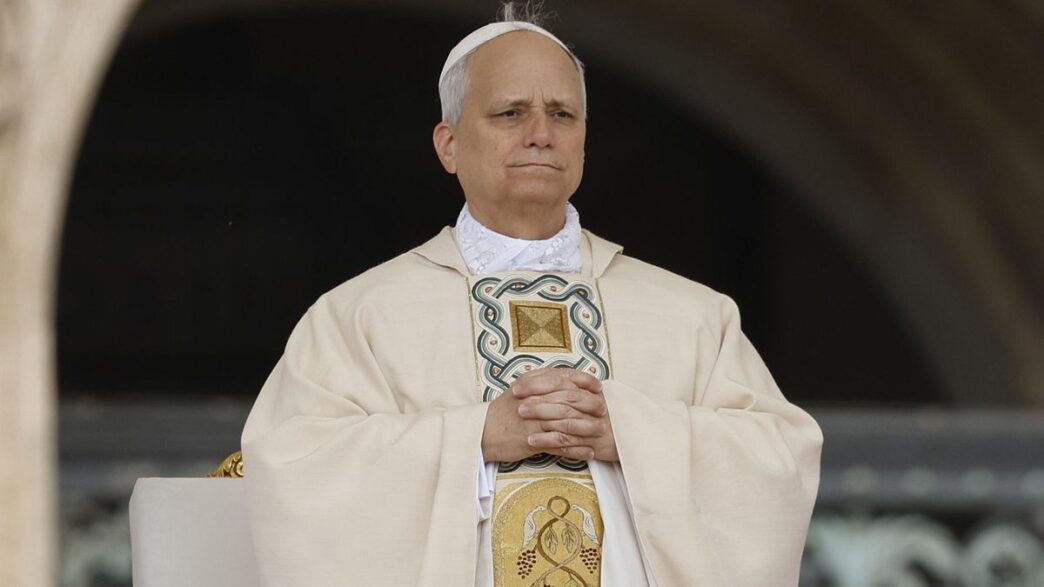 Papa Francesco Invita Coraggio
