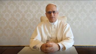 Papa Leone Xiv Incoraggia Le U