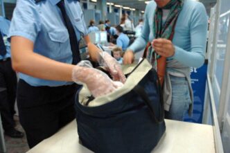 Passeggero Scoperto A Ciampino