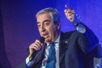 Polemiche Dopo L27Esibizione De
