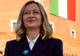 Politica E Turismo In Italia3A