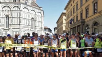Pronto Per La 50C2Aa Cento Km Del