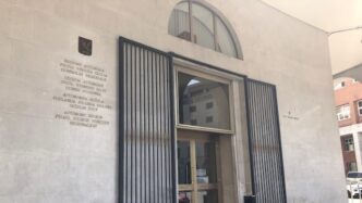 Protesta In Consiglio Regional