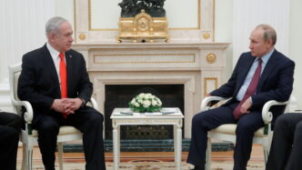 Putin E Netanyahu Si Scambiano