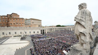 Quasi 100Mila Fedeli A San Pie