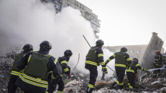 Quattro Morti E Feriti Negli A