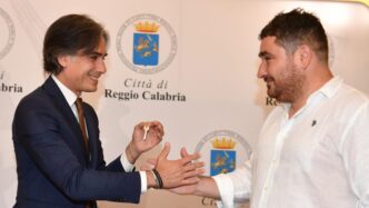 Reggio Calabria Consegna Cinqu