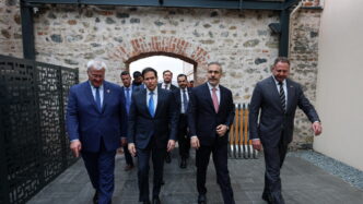 Russia Propone Colloqui A Ista