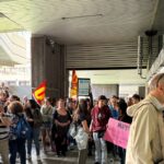 Sciopero E Presidio Degli Educatori Sotto La Regione Liguria Per Condizioni Di Lavoro E Salari Bassi