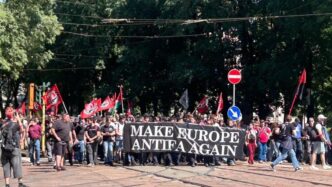Scontri A Milano Al Corteo Con