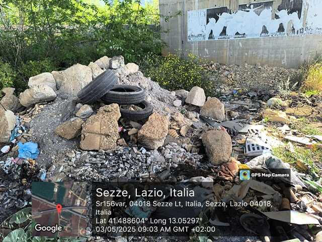 Scoperti Due Siti Di Abbandono