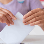 Terracina, Gazebo Informativo Per I Referendum: Verdi E Sinistra Spiegano Le Ragioni Del Sì