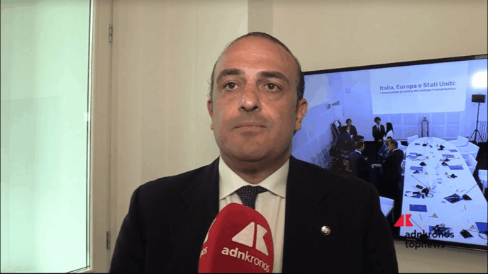 Serve Una Regolamentazione Uni
