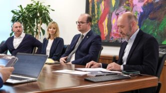 Simone Cristicchi Apre Il Prog