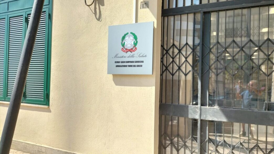 Sindaco Di Torre Del Greco Si