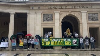 Sit In Dei Movimenti No Snam A