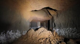 Sotto I Piedi Di Una Cittc3A0 Viv