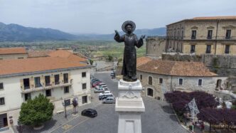 Teggiano Si Prepara Alle Celeb