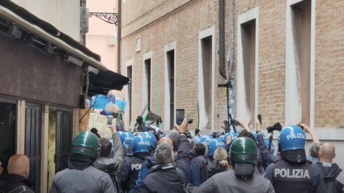 Tensione A Venezia Durante La