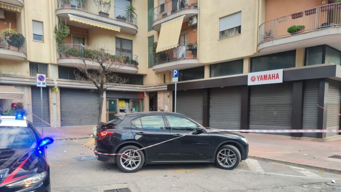 Tentato Furto Con Esplosivo Al
