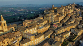Treia E Il Gioco Del Bracciale
