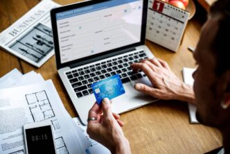 Truffe Con Carte E Bancomat In